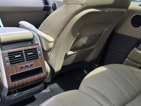 Used 2014 Land Rover Range Rover Sport HSE image 15