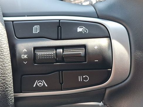 Used 2024 Kia Sportage EX AWD/4WD image 23