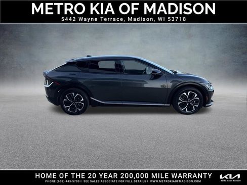 Used 2024 Kia EV6 Wind w/ Wind Technology Package AWD/4WD image 7