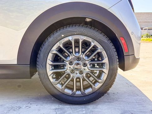 New 2026 MINI Cooper 2-Door Hardtop FWD image 12