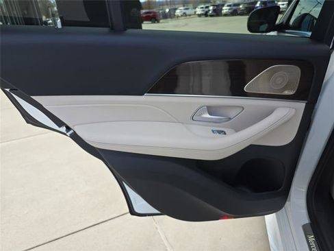 New 2026 Mercedes-Benz GLE 450 4MATIC image 14