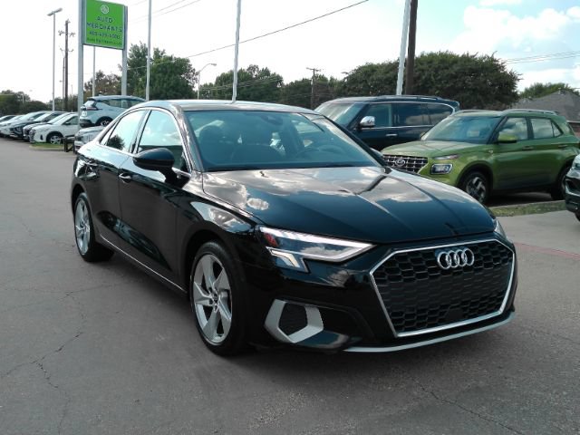 Used 2023 Audi A3 2.0T Premium w/ Convenience Package FWD image 4