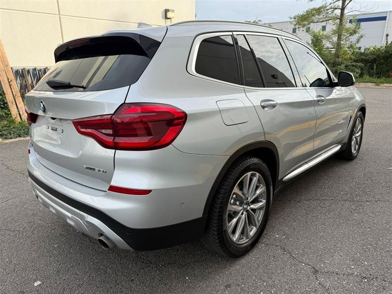 Used 2019 BMW X3 sDrive30i w/ Executive Package RWD image 13
