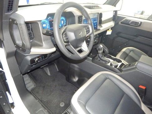 New 2025 Ford Bronco Big Bend w/ Black Diamond Package image 16