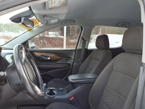 Used 2020 GMC Terrain SLE image 10