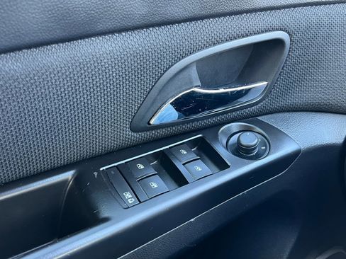 Used 2013 Chevrolet Cruze Eco w/ Enhanced Safety Package image 26