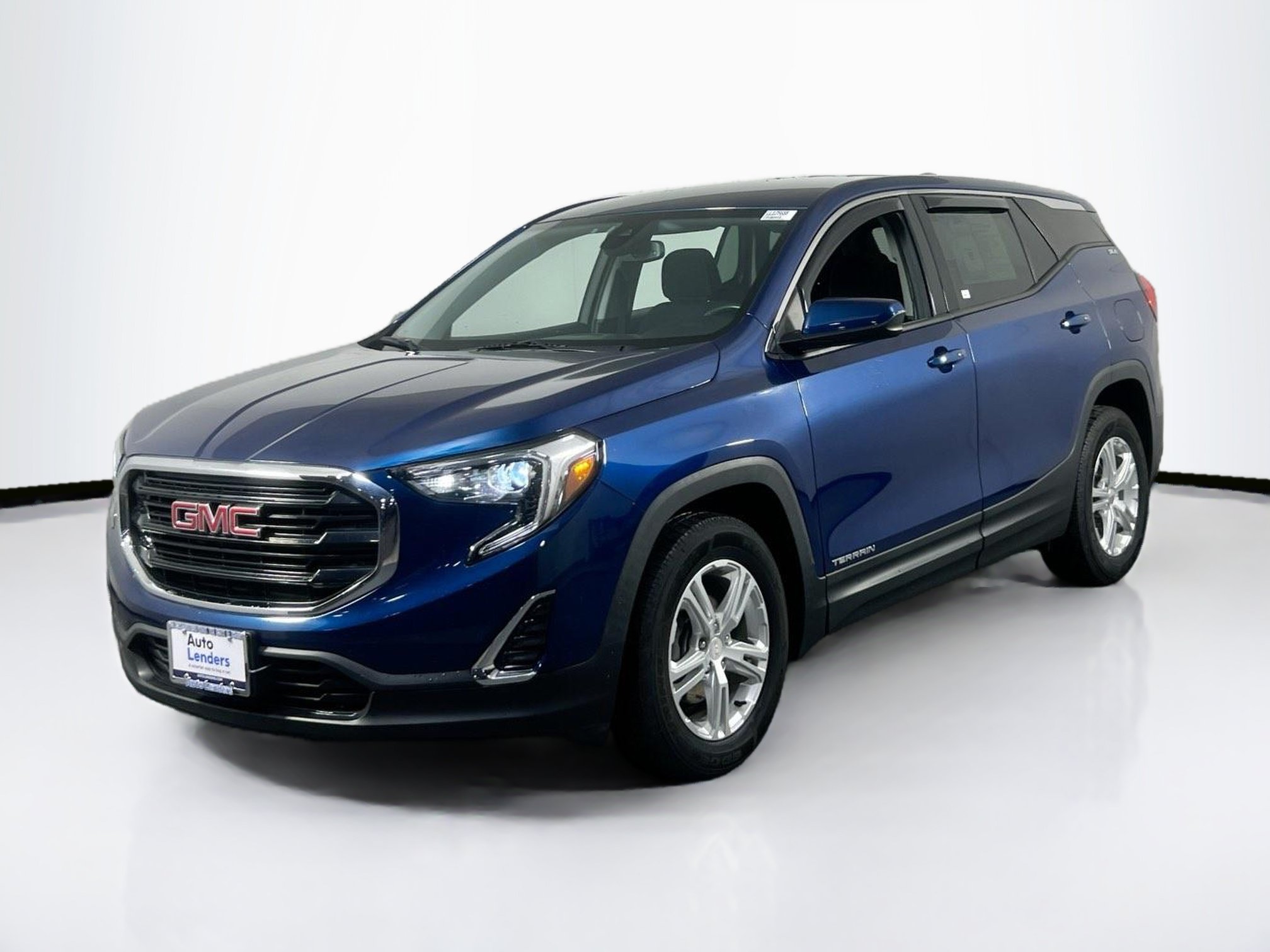 Used 2020 GMC Terrain SLE FWD image 1