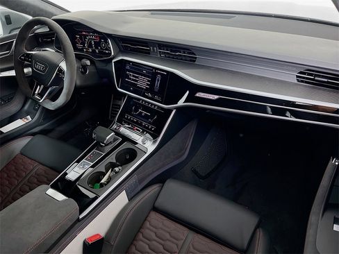 New 2026 Audi RS 7 Performance image 27