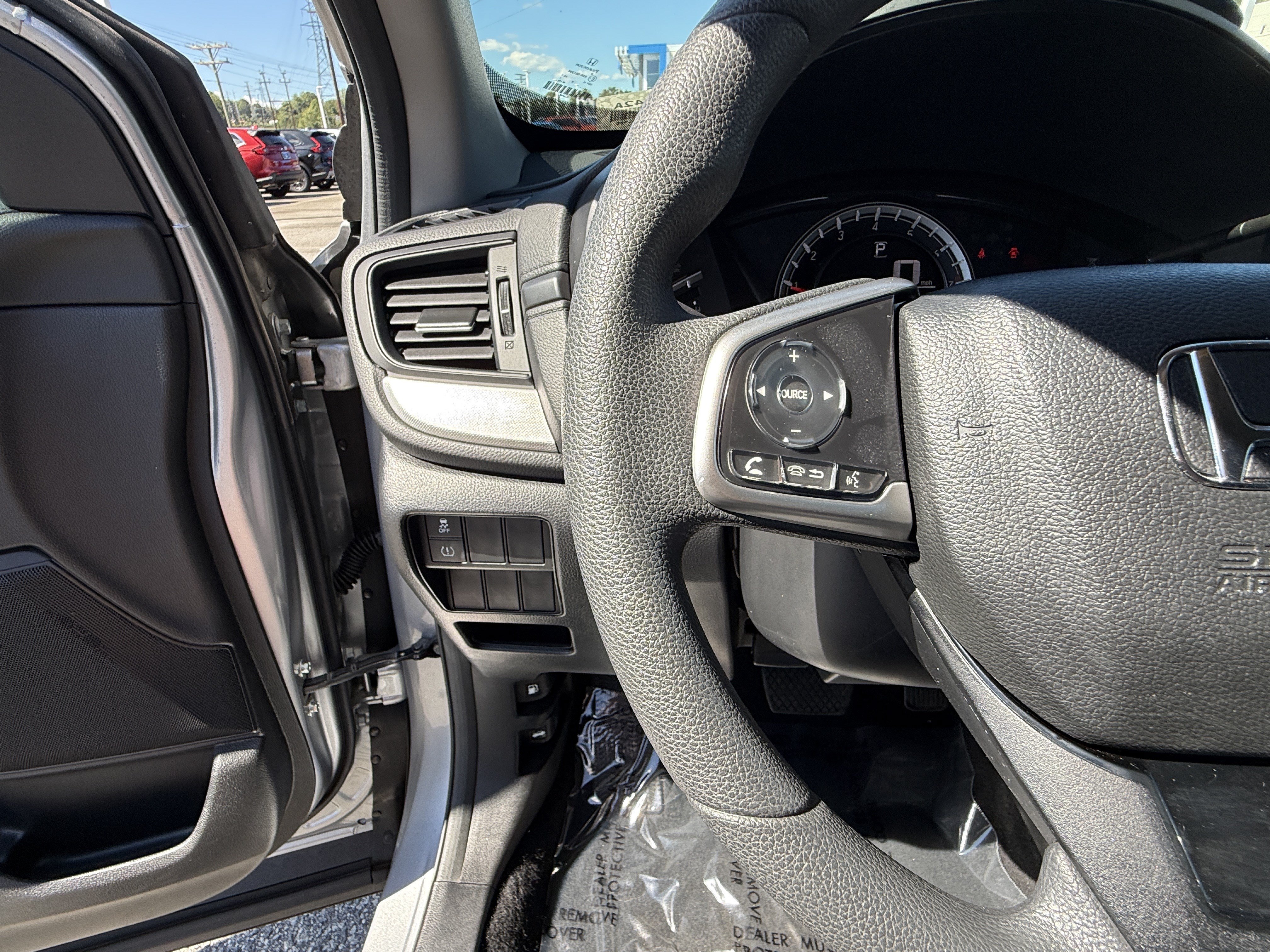 Used 2018 Honda CR-V LX image 19