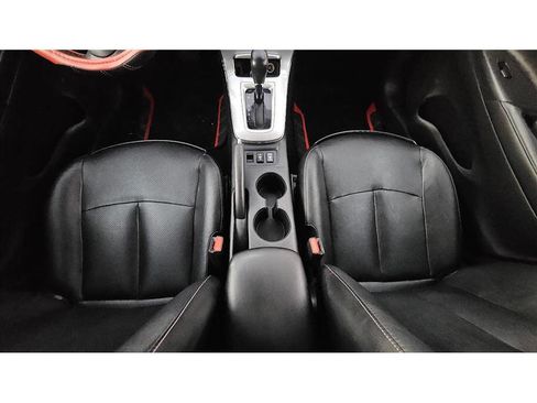 Used 2015 Nissan Sentra SR w/ SR Premium Package image 21