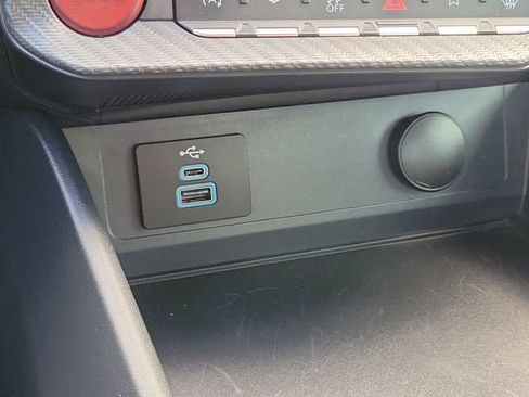 Used 2025 Ford Mustang Coupe image 24