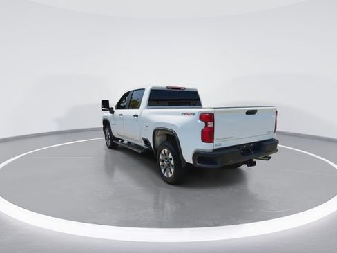 Used 2024 Chevrolet Silverado 2500 Custom w/ Custom Value Package AWD/4WD image 7