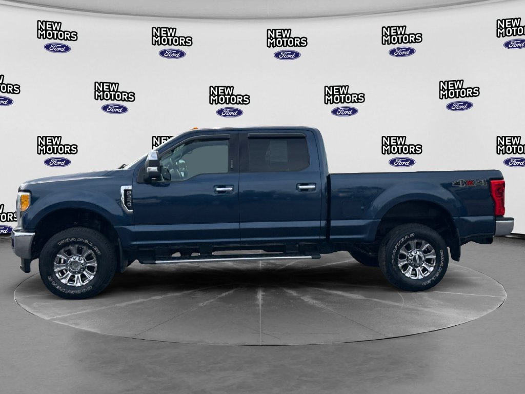 Used 2017 Ford F350 XLT AWD/4WD image 2