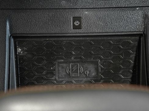 Used 2024 Nissan Frontier PRO-4X w/ Pro Premium Package AWD/4WD image 26
