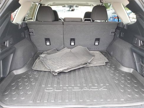 Used 2024 Subaru Outback Premium image 27