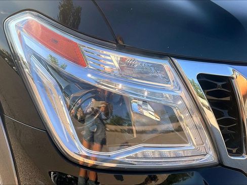 Used 2020 Nissan Armada SL w/ Premium Package AWD/4WD image 29