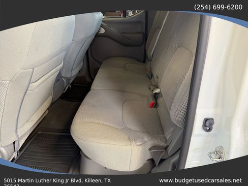 Used 2019 Nissan Frontier SV w/ Value Truck Package AWD/4WD image 23