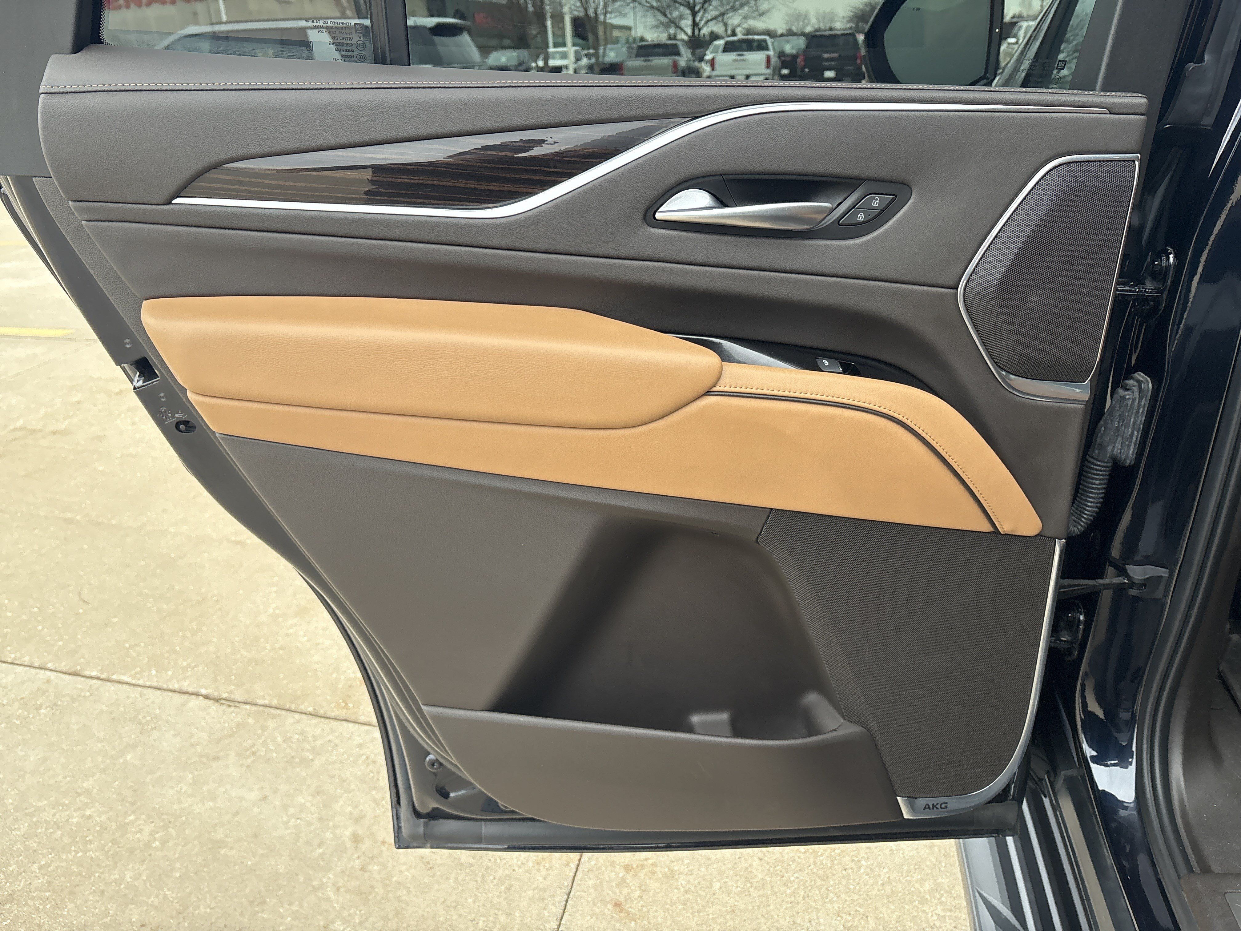 Used 2021 Cadillac Escalade Sport w/ Driver Assist Tech Package AWD/4WD image 17