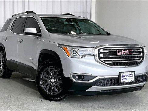 Used 2018 GMC Acadia SLT image 34