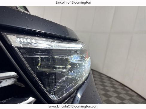 Used 2022 Ford Explorer Platinum w/ Equipment Group 601A image 12