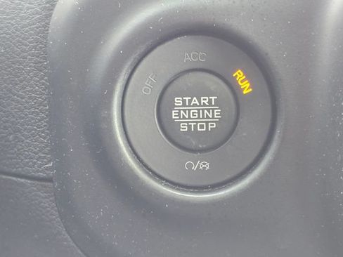 Used 2023 Jeep Wrangler Unlimited w/ Cold Weather Group AWD/4WD image 15