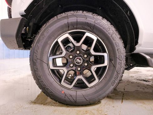 New 2025 Ford Bronco Outer Banks image 43