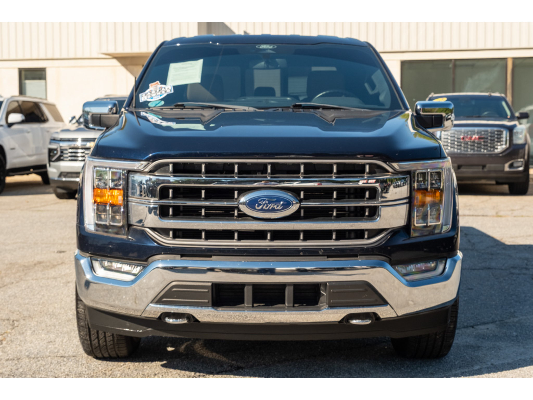 Used 2022 Ford F150 Lariat AWD/4WD image 3