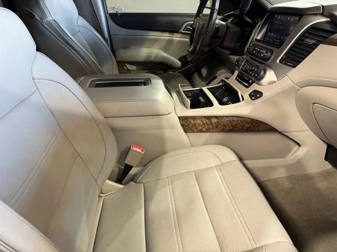 Used 2016 GMC Yukon Denali w/ Open Road Package image 6