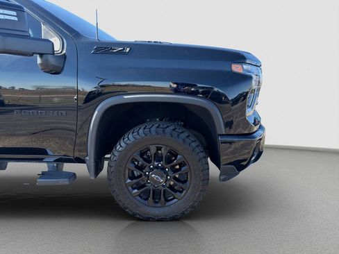 Used 2025 Chevrolet Silverado 2500 LT w/ Trail Boss Package image 23