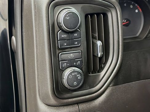 Used 2021 Chevrolet Silverado 1500 Custom Trail Boss w/ Midnight Edition AWD/4WD image 12