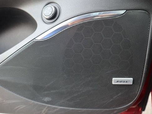 Used 2023 Buick Enclave Essence w/ Experience Buick Package image 21