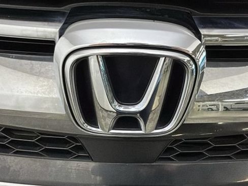 Used 2019 Honda CR-V Touring image 8