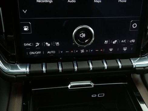 New 2026 GMC Yukon XL Denali w/ Denali Reserve Package AWD/4WD image 21