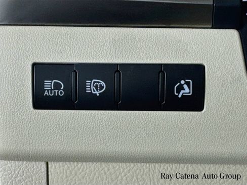 Certified 2021 Lexus LX 570 4WD w/ Luxury Package image 10