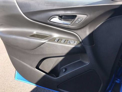 Used 2024 Chevrolet Equinox LT FWD image 13