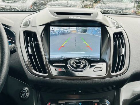 Used 2016 Ford Escape Titanium image 13