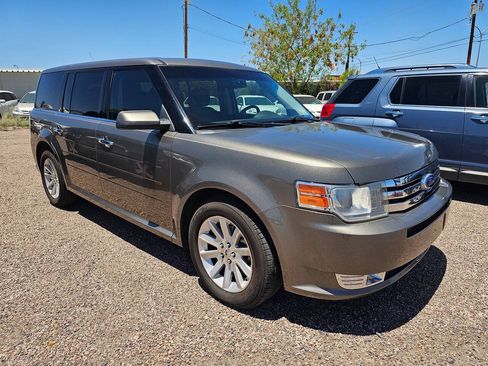 Used 2012 Ford Flex SEL w/ Equipment Group Order Code FWD image 3
