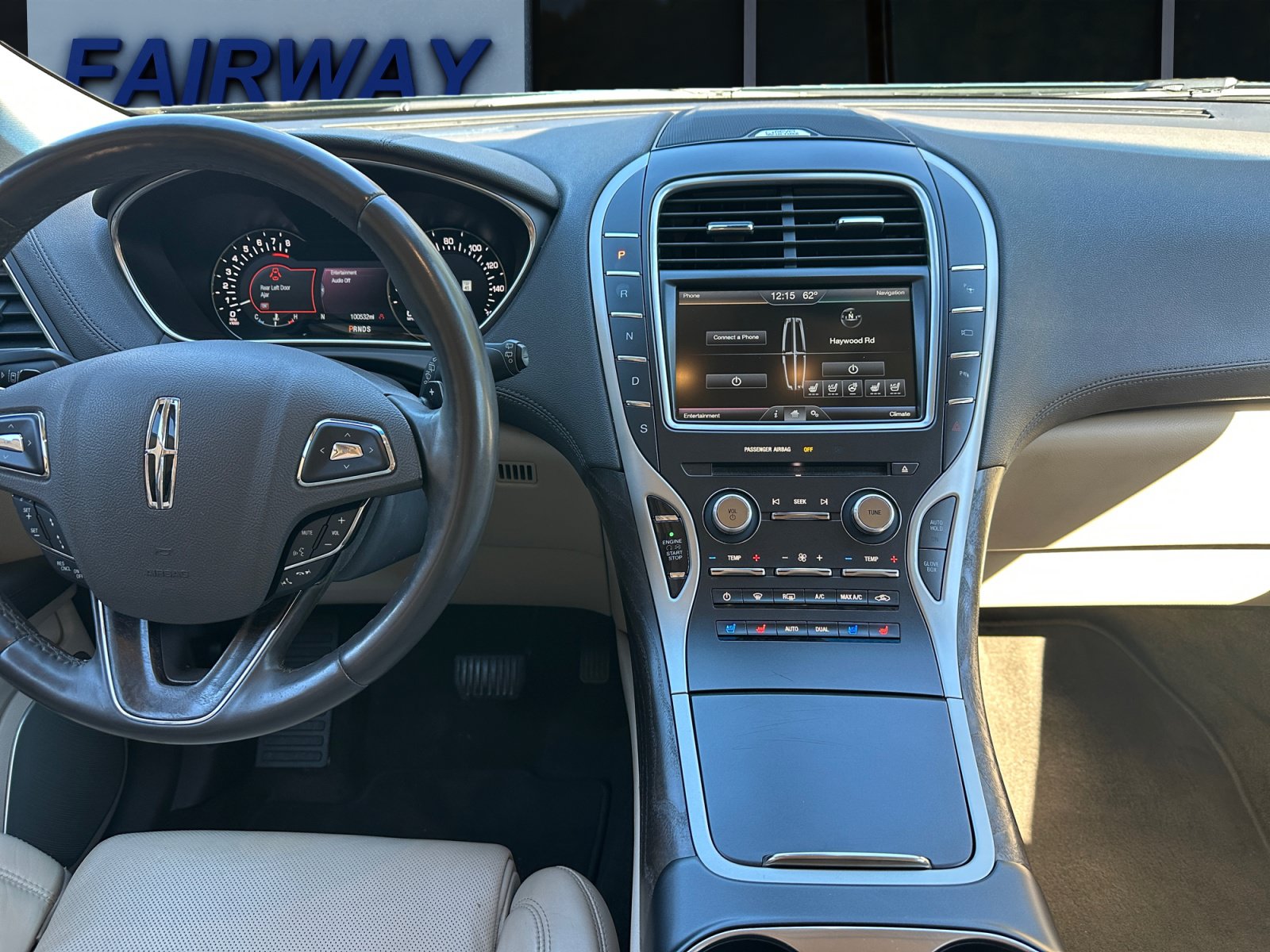 Used 2016 Lincoln MKX Reserve w/ Luxury Package AWD/4WD image 19
