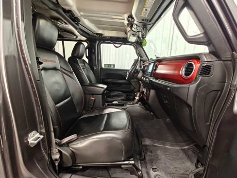 Used 2018 Jeep Wrangler Unlimited Rubicon AWD/4WD image 23