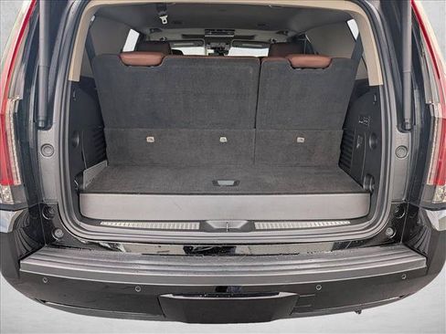 Used 2020 Cadillac Escalade Premium Luxury AWD/4WD image 6
