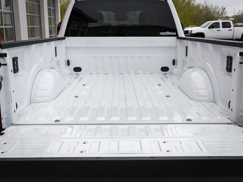 Used 2024 Ford F350 XLT w/ FX4 Off-Road Package image 5