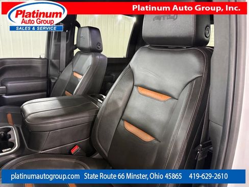 Used 2023 GMC Sierra 3500 AT4 w/ AT4 Premium Plus Package AWD/4WD image 11
