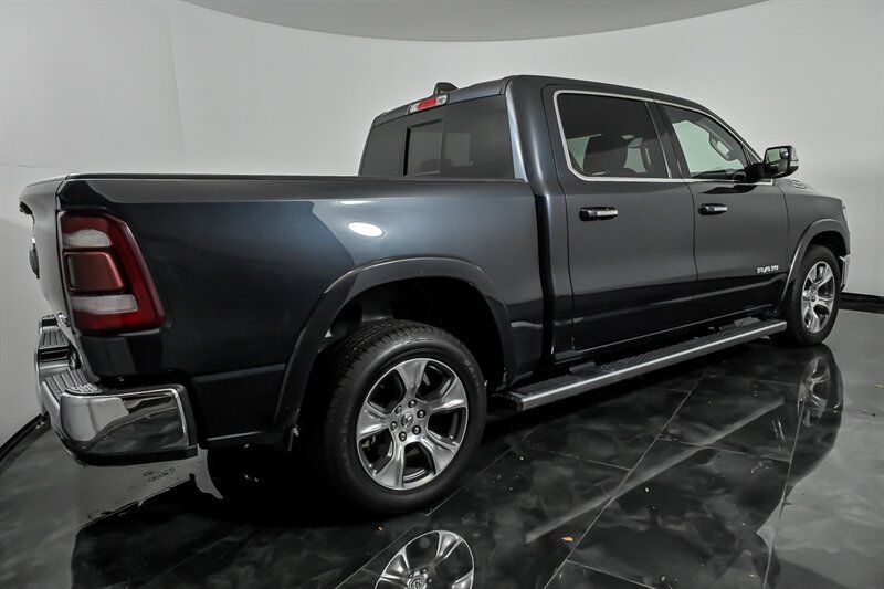 Used 2019 RAM 1500 Laramie AWD/4WD image 8