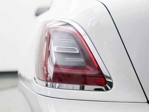 Used 2024 Rolls-Royce Ghost image 16