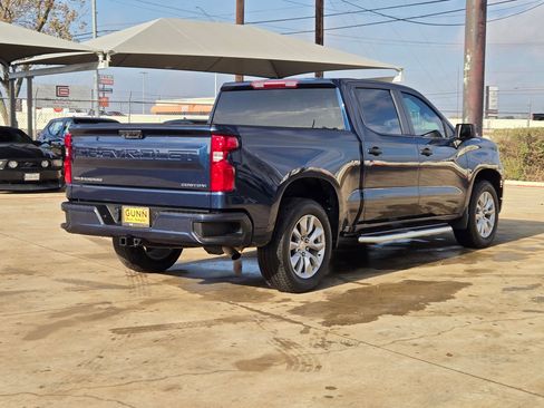 Certified 2023 Chevrolet Silverado 1500 Custom image 3