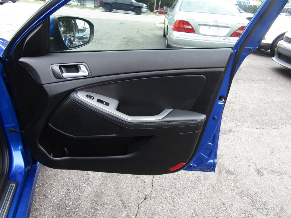 Used 2015 Kia Optima SX FWD image 17