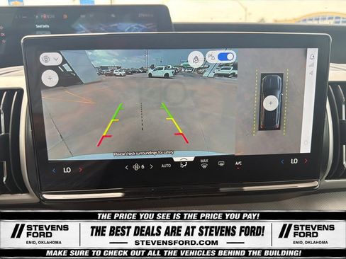 Used 2025 Ford Expedition Max Active AWD/4WD image 27