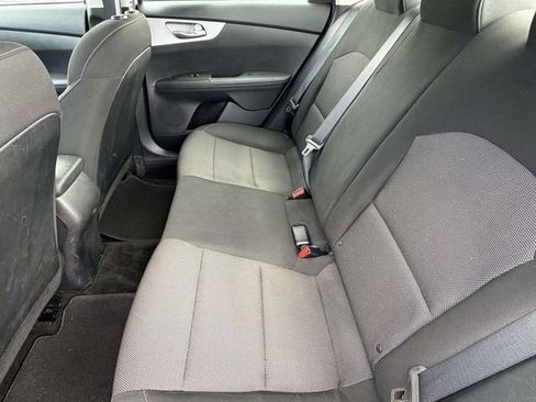 Used 2024 Kia Forte LXS image 17