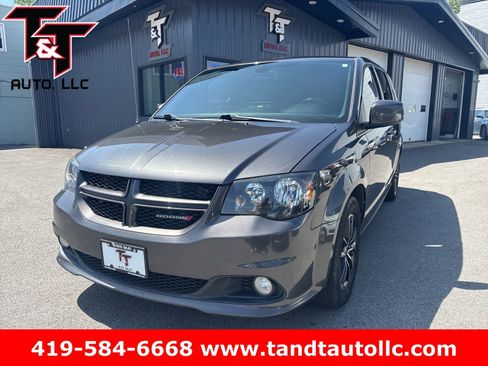 Used 2019 Dodge Grand Caravan GT FWD image 1