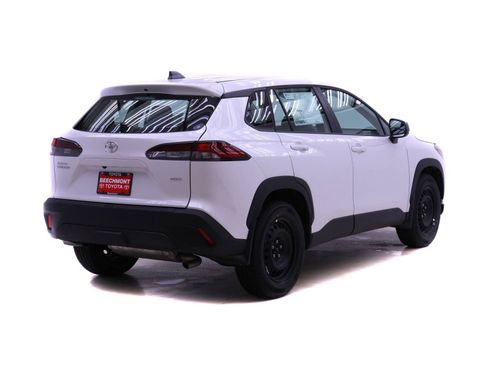 New 2026 Toyota Corolla Cross L image 2